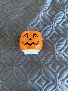 Scentsy pumpkin diffuser